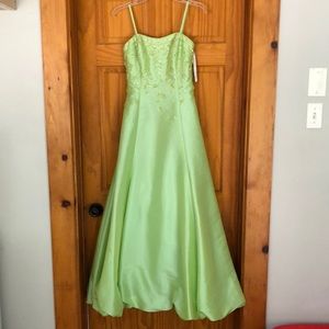 Green floor length dress Alfred Angelo prom dress